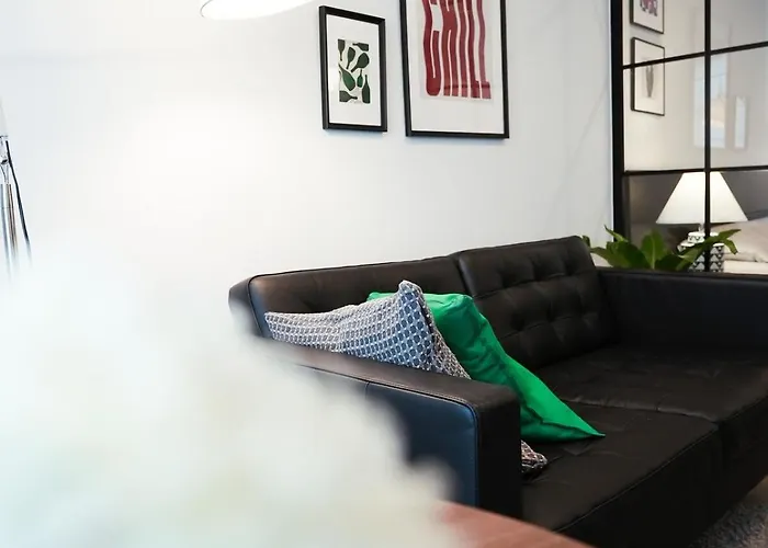 A Quiet And Cozy Near The Bts Bangna Bangkok